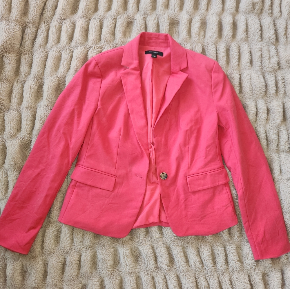 Ann Taylor size 2 womens blazer one button